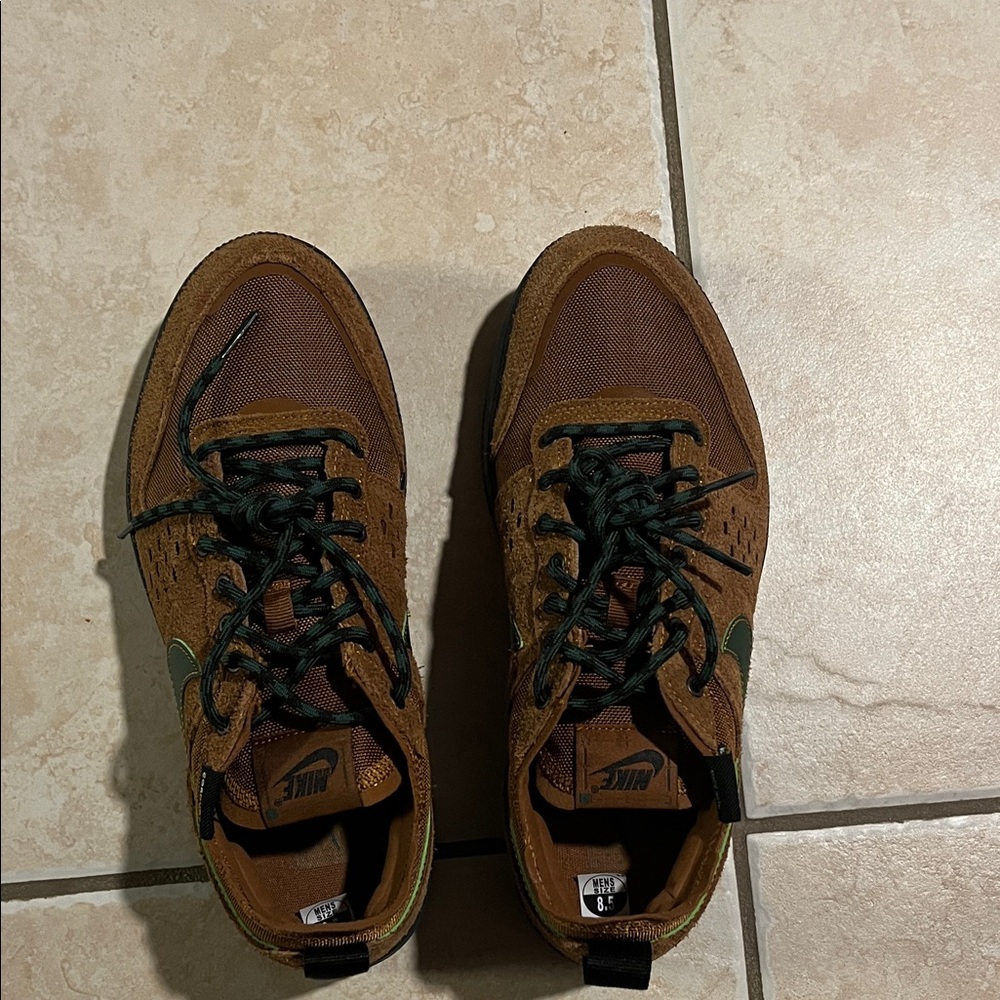 Nike Men's Brown and Green Sneakers
